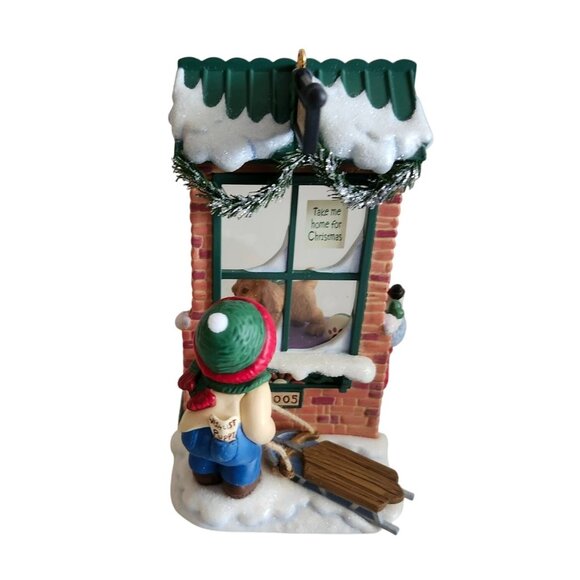 Hallmark Keepsake Club Exclusive Christmas Window Pet Shop Ornament 2005 Puppy - Picture 2 of 10